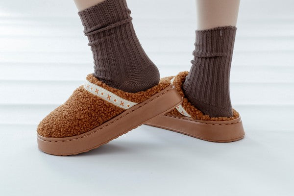 Tirol Cozy 厚底毛絨室內拖鞋 23–24.5cm|日系居家拖鞋 室內鞋 輕量防滑 暖腳拖 保暖拖鞋