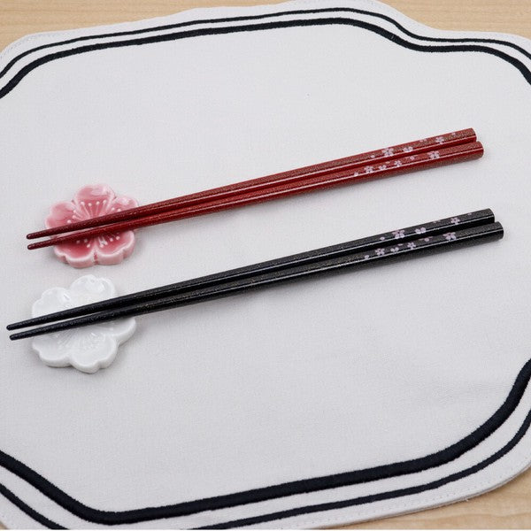日本製 金粉櫻花筷子筷架禮盒|22.5cm 抗菌塗層 對筷 日本筷子 竹筷子 筷架