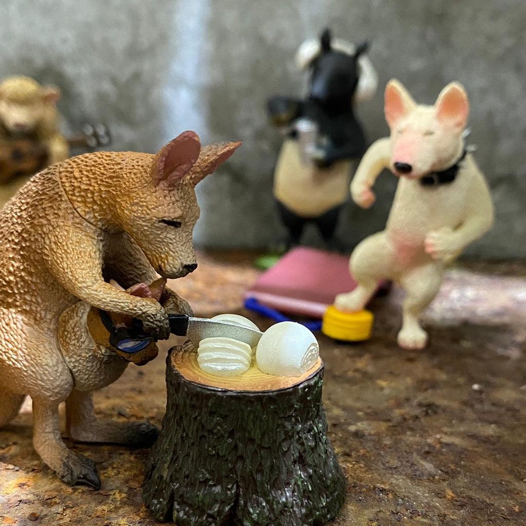 日本 朝隈俊男 animal camp 露營動物4 扭蛋 公仔|水獺 袋鼠 馬來貘 綿羊 牛頭梗 賤狗 - 富士通販