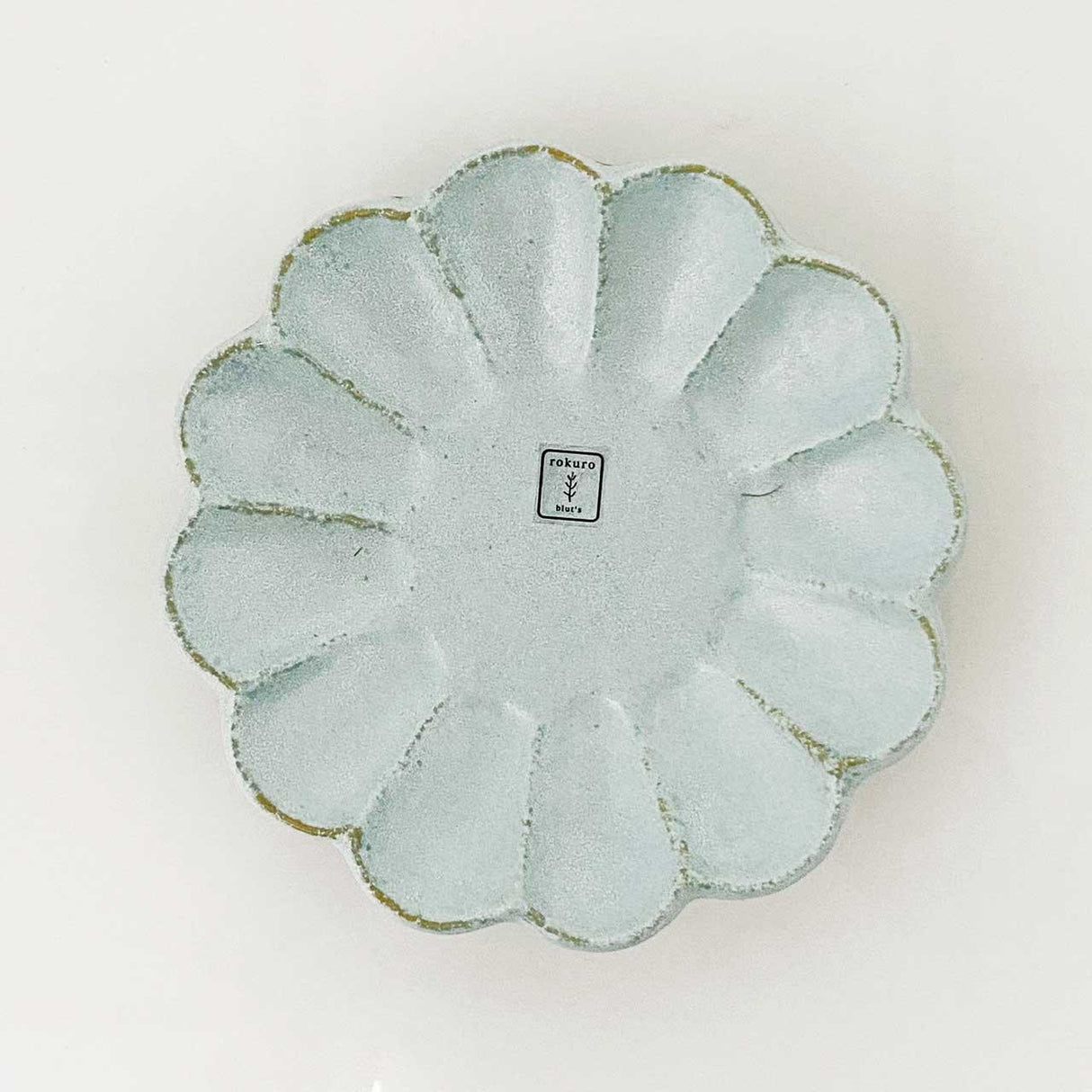 日本製 六魯 rokuro 粉引輪花盤 藍色14CM|小菜盤 點心盤 陶瓷餐盤 - 富士通販