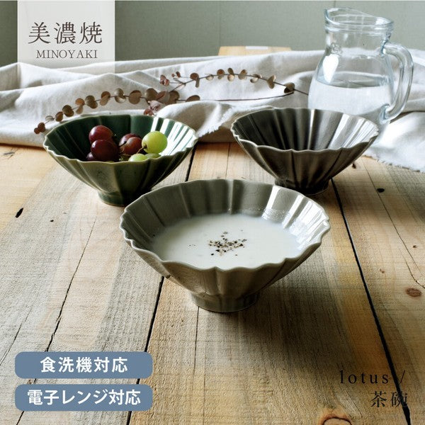 日本製 美濃燒 蓮花紋 職人窯燒手作感 陶瓷碗|沙拉 素麵 濃湯皆適用