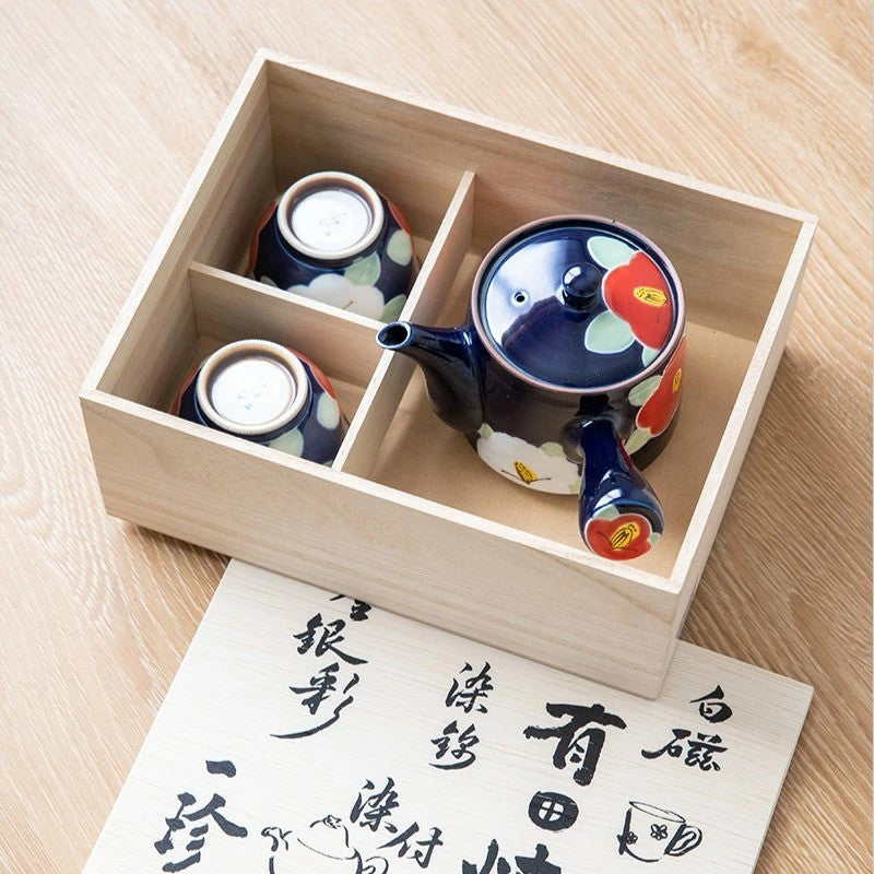 日本製 有田燒 手繪釉彩紅色椿花茶具3入組 側把茶壺 茶杯|泡茶壺 陶瓷茶杯 入厝禮盒
