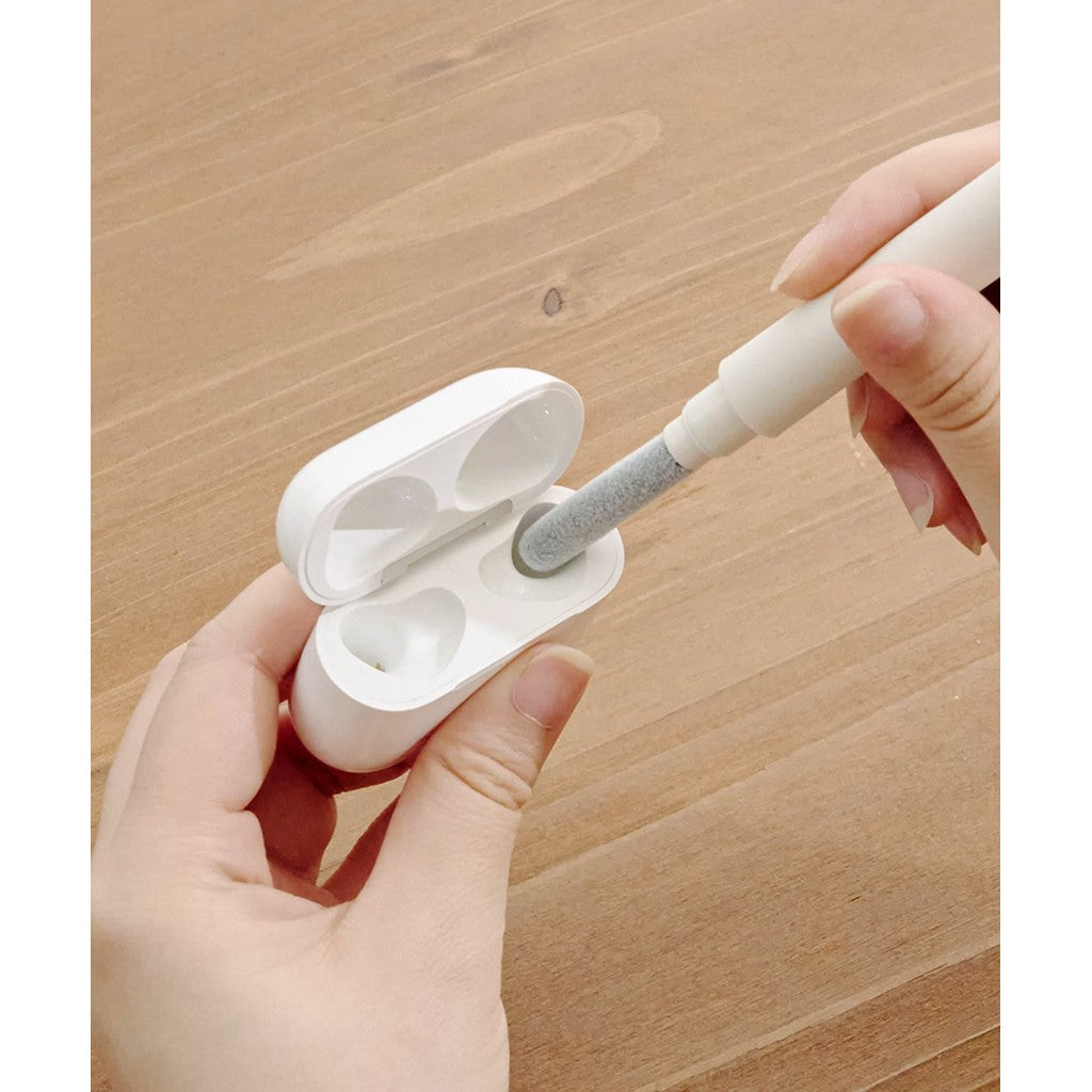 日本 3COINS 3WAY多功能清潔刷 AirPods 耳機盒 手機 相機 縫隙清潔刷