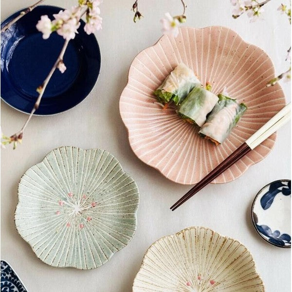 日本製 美濃燒 泥漿描繪技法 陶瓷造型花盤|日常餐桌陶瓷小碟 點心碟 甜點碟 小菜碟 盤子 陶瓷盤