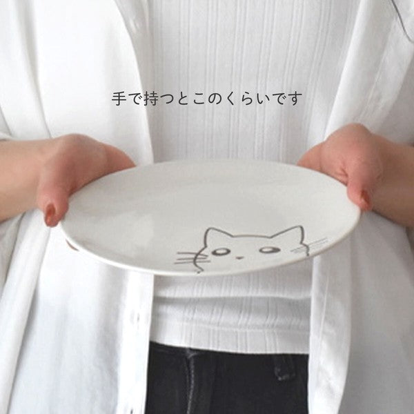 日本製 可愛圖樣 思考貓 20cm 圓形陶瓷餐盤 黑色 白色 兩款可選|早午餐盤 甜點盤 貓咪造型 盤子