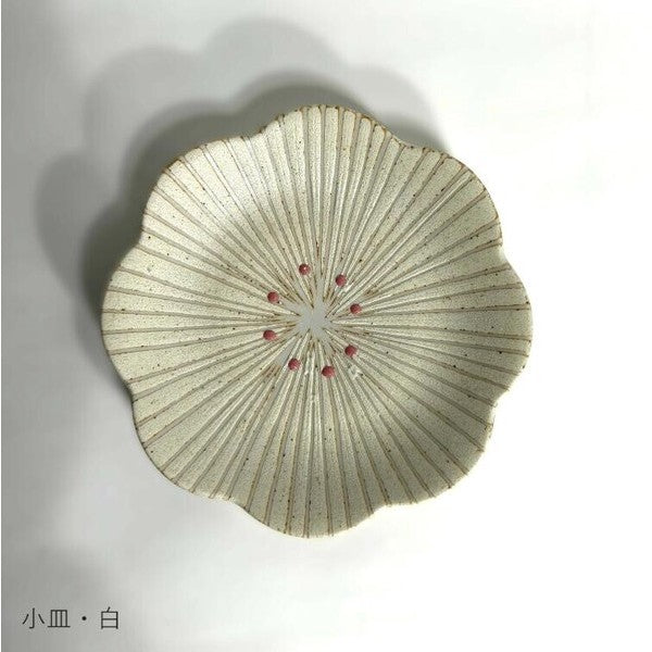 日本製 美濃燒 泥漿描繪技法 陶瓷造型花盤|日常餐桌陶瓷小碟 點心碟 甜點碟 小菜碟 盤子 陶瓷盤