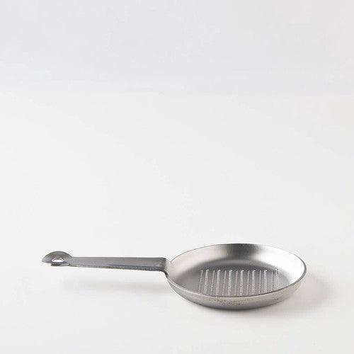 日本製造 大蒜生薑磨泥器 魚 烏賊 河豚 煎鍋造型|磨蒜泥 磨薑器 副食品磨泥器 - 富士通販