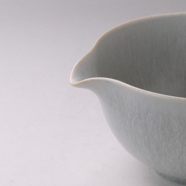 日本製 灰結晶釉注口抹茶碗｜日常茶道碗 居家抹茶杯 質感陶器