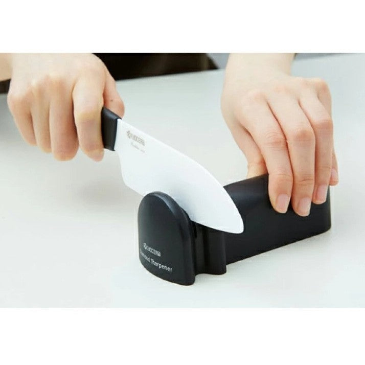 日本 KYOCERA 京瓷磨刀器 | 陶瓷刀 鑽石磨刀器 磨刀石 DS-20S RS-20