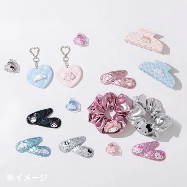 日本 三麗鷗 Sanrio 菱格紋髮夾2入組 | 金屬風 瀏海夾 小髮夾 HelloKitty 美樂蒂