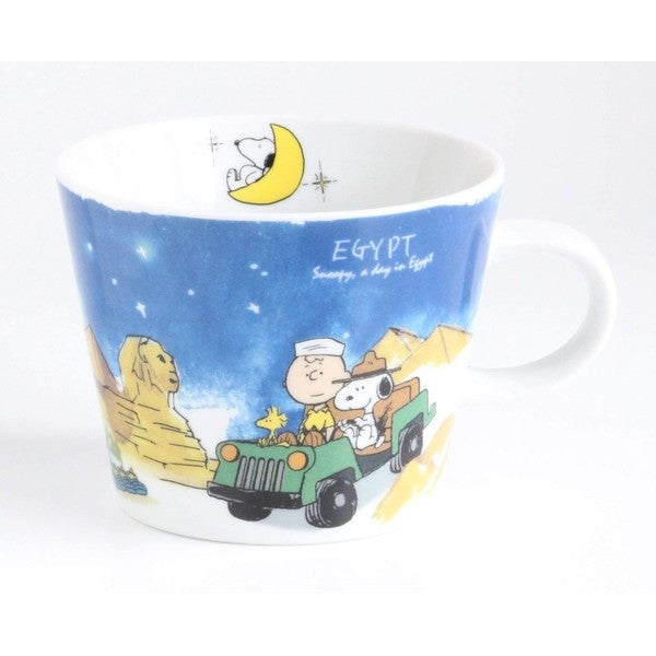 日本製 SNOOPY 史努比世界旅行系列 370ml 馬克杯｜咖啡杯 湯杯 卡通馬克杯 瓷器杯 插畫杯