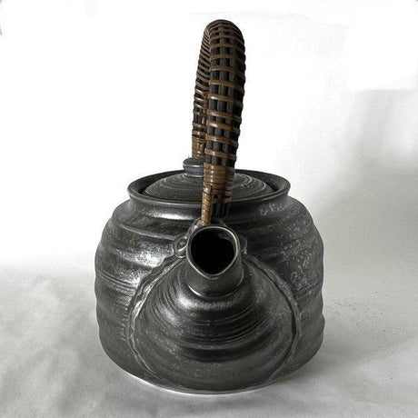 日本製 BLUT'S rokuro 六魯 黑鐵 陶瓷茶壺｜1800cc - 富士通販